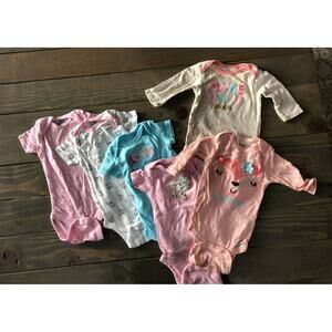 6 piece Gerber baby girl onesies set size 3-6 months lot